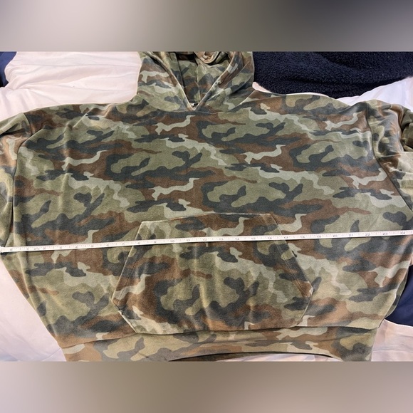American Eagle Batwing Camo Sweatshirt Size M - Picture 4 of 5